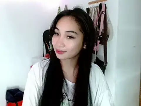 SweetLilly 18 online show from 02-18-25, 11:33