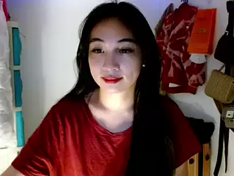 SweetLilly 18 online show from 03-13-25, 02:38