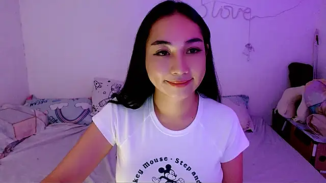 SweetLilly 18 online show from 09-14-25, 04:35