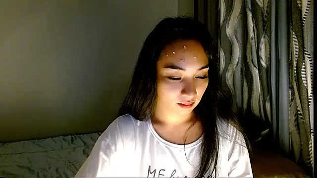 SweetLilly 18 online show from 03-12-26, 12:09