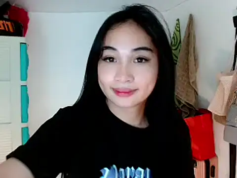 SweetLilly 18 online show from 02-20-25, 05:23