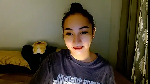 SweetLilly 18 online show from 03-29-26, 05:09