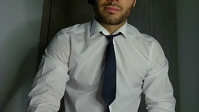 Snapshot of Justynn1 chatting on 04-22-26, 10:27 Justynn1 online show from 04-22-26, 10:27