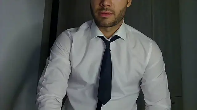 Snapshot of Justynn1 chatting on 05-21-26, 09:45 Justynn1 online show from 05-21-26, 09:45