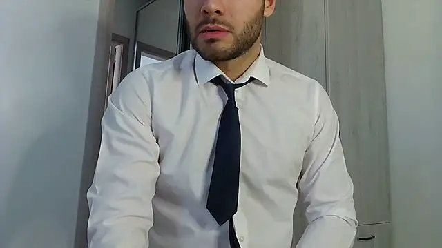 Justynn1 online show from 02-26-25, 06:08