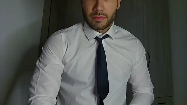 Justynn1 online show from 04-07-26, 10:22