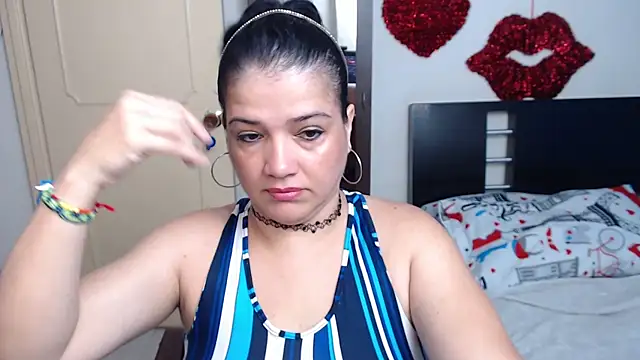 GlendaStarx online show from 02-11-26, 10:09