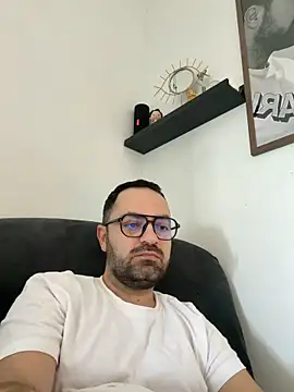 MathiasTaylor online show from 04-25-26, 08:50