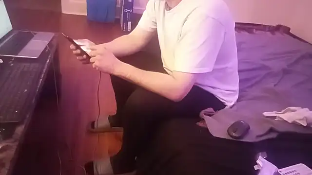 Snapshot of Kitrider chatting on 03-16-26, 02:52 Kitrider online show from 03-16-26, 02:52