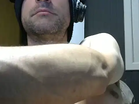 gauchors20 online show from 12-07-24, 02:25