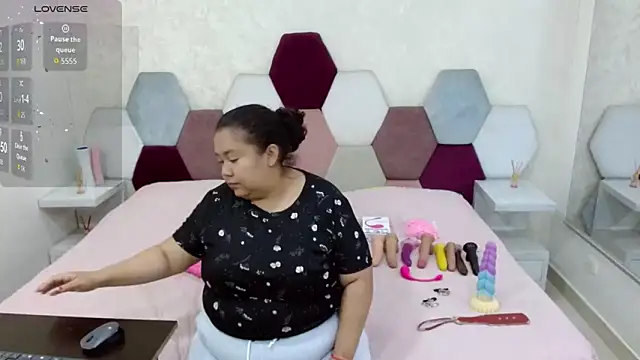 angel blue online show from 02-17-26, 02:47