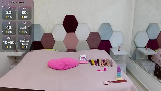 angel blue online show from 10-13-25, 02:51