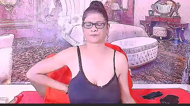 IndianAllure online show from 02-21-26, 05:53