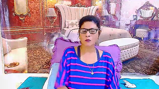 IndianAllure online show from 06-08-26, 05:41