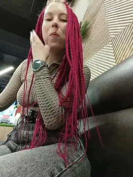 Frost foxy online show from 12-20-25, 02:25