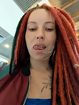 Frost foxy online show from 09-28-25, 02:40