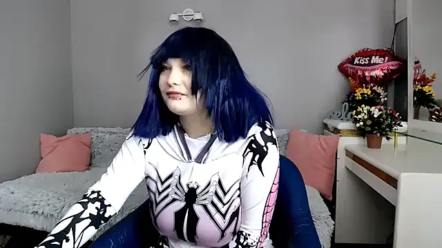 Estheri online show from 02-03-26, 07:57