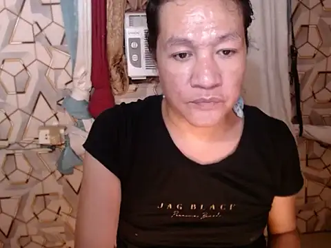 Snapshot of tshugecumxxx chatting on 05-29-26, 04:29 tshugecumxxx online show from 05-29-26, 04:29
