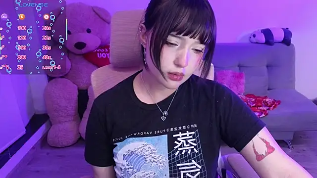 KuroChan420 online show from 07-14-26, 01:38