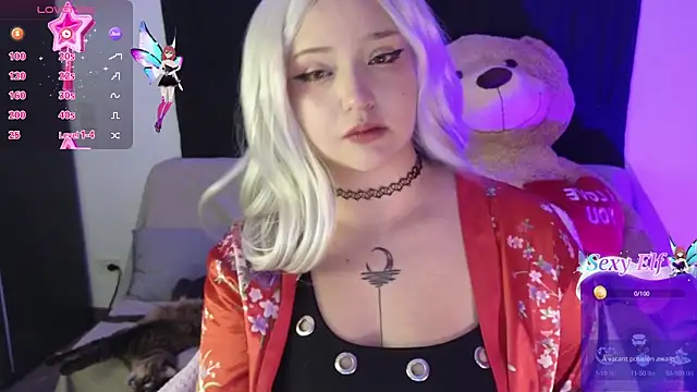 KuroChan420 online show from 02-01-25, 06:00