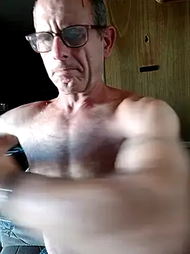Snapshot of nicali78 chatting on 09-15-25, 12:00 nicali78 online show from 09-15-25, 12:00
