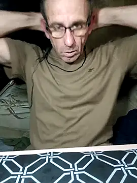 Snapshot of nicali78 chatting on 10-13-25, 03:19 nicali78 online show from 10-13-25, 03:19
