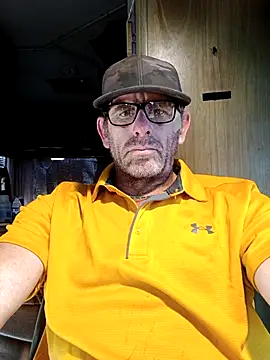 Snapshot of nicali78 chatting on 10-21-25, 04:50 nicali78 online show from 10-21-25, 04:50