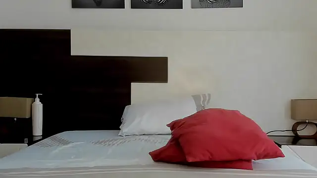 SexyCaitlynHot online show from 03-05-26, 08:49