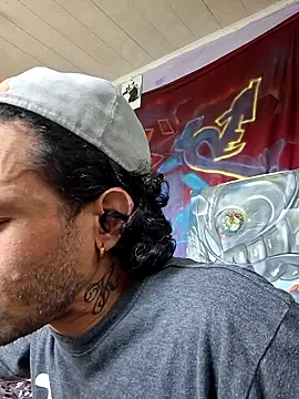 Snapshot of Toycockhot chatting on 10-24-25, 03:44 Toycockhot online show from 10-24-25, 03:44