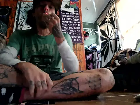 Snapshot of Toycockhot chatting on 03-01-26, 08:31 Toycockhot online show from 03-01-26, 08:31