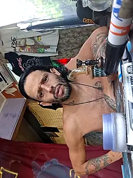 Snapshot of Toycockhot chatting on 11-17-25, 07:29 Toycockhot online show from 11-17-25, 07:29