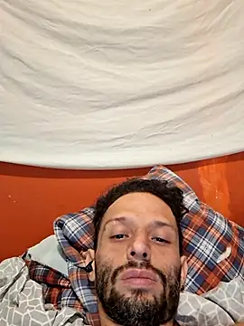 Snapshot of Toycockhot chatting on 11-23-25, 05:23 Toycockhot online show from 11-23-25, 05:23