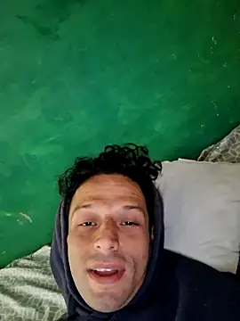 Snapshot of Toycockhot chatting on 11-28-25, 04:40 Toycockhot online show from 11-28-25, 04:40