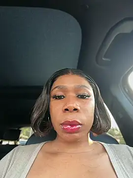 Belle    online show from 04-23-26, 11:06