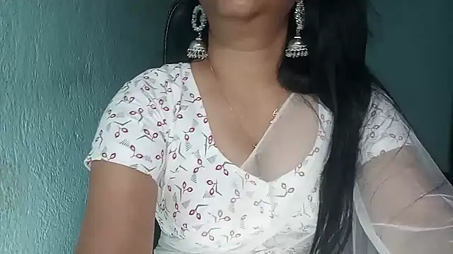 Snapshot of YourModhu chatting on 04-30-26, 05:42 YourModhu online show from 04-30-26, 05:42