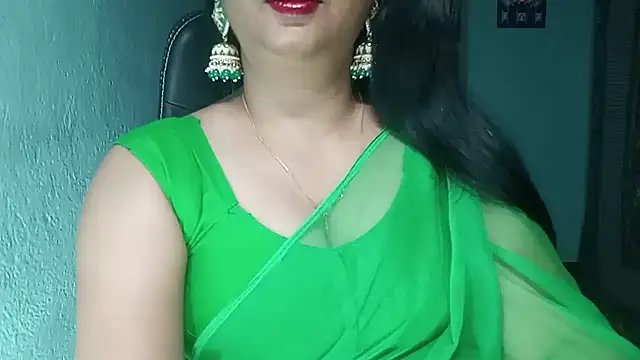 Snapshot of YourModhu chatting on 04-08-26, 05:36 YourModhu online show from 04-08-26, 05:36