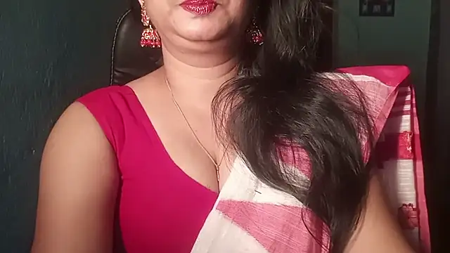Snapshot of YourModhu chatting on 06-13-26, 06:17 YourModhu online show from 06-13-26, 06:17
