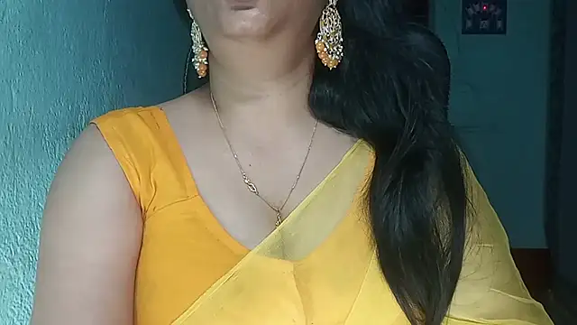 Snapshot of YourModhu chatting on 04-19-26, 05:58 YourModhu online show from 04-19-26, 05:58