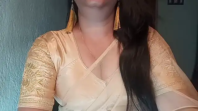 Snapshot of YourModhu chatting on 04-20-26, 05:58 YourModhu online show from 04-20-26, 05:58