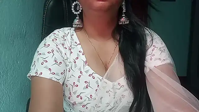 Snapshot of YourModhu chatting on 04-30-26, 08:57 YourModhu online show from 04-30-26, 08:57