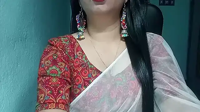 Snapshot of YourModhu chatting on 10-23-25, 05:44 YourModhu online show from 10-23-25, 05:44