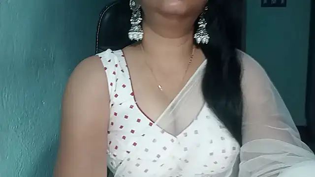 Snapshot of YourModhu chatting on 05-13-26, 05:53 YourModhu online show from 05-13-26, 05:53