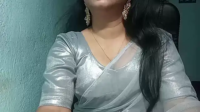 Snapshot of YourModhu chatting on 12-24-24, 05:55 YourModhu online show from 12-24-24, 05:55