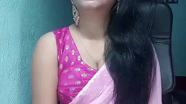Snapshot of YourModhu chatting on 12-04-24, 05:49 YourModhu online show from 12-04-24, 05:49