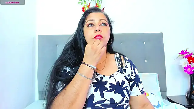 SexxyPamela online show from 09-18-25, 07:39
