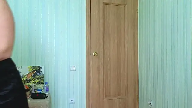  Lily  online show from 04-13-26, 09:24