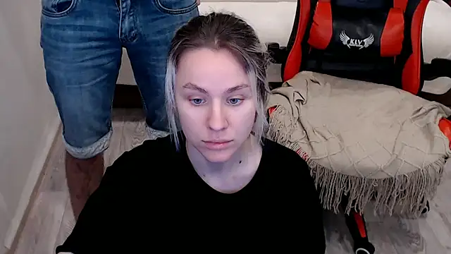 Snapshot of Mila_Jon chatting on 12-06-24, 06:09 Mila Jon online show from 12-06-24, 06:09