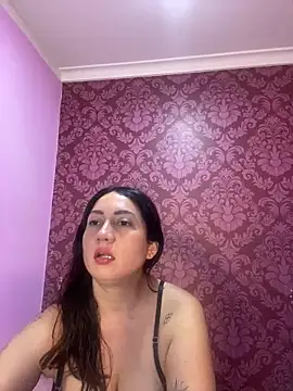 juliana diaz online show from 11-06-25, 11:25