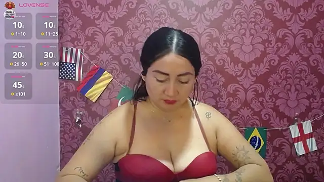 juliana diaz online show from 06-27-26, 01:17