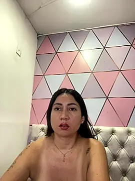 Snapshot of juliana_diaz chatting on 09-12-25, 11:21 juliana diaz online show from 09-12-25, 11:21